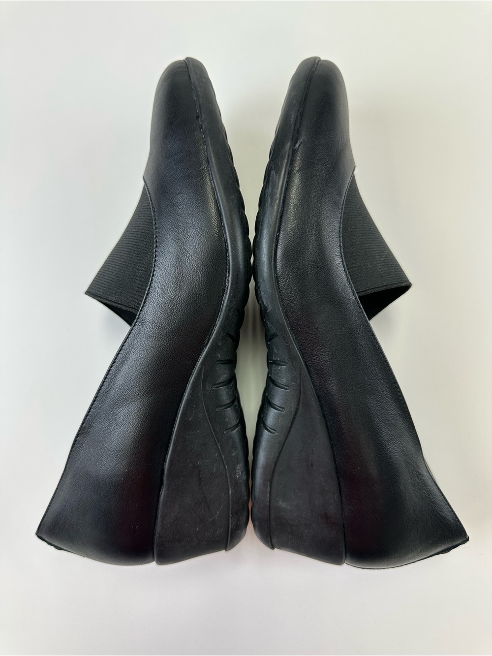 Hush Puppies Black Leather Wide width Low Wedge Shoes Size 9W Workwear Career - Picture 5 of 12